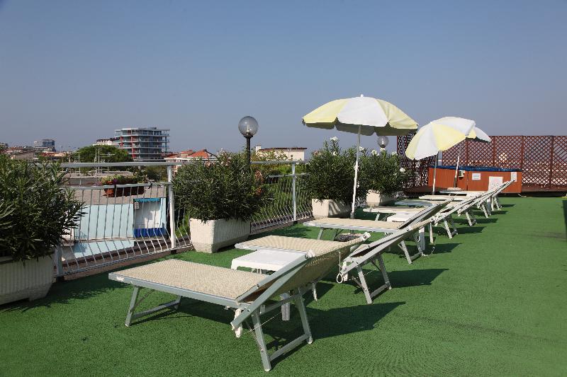 Aparthotel Touring - Teras