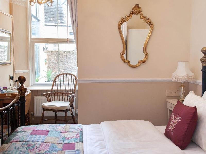 Court Prior Guest House - Oda