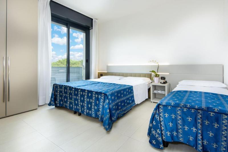 Hotel Helvetia - Oda