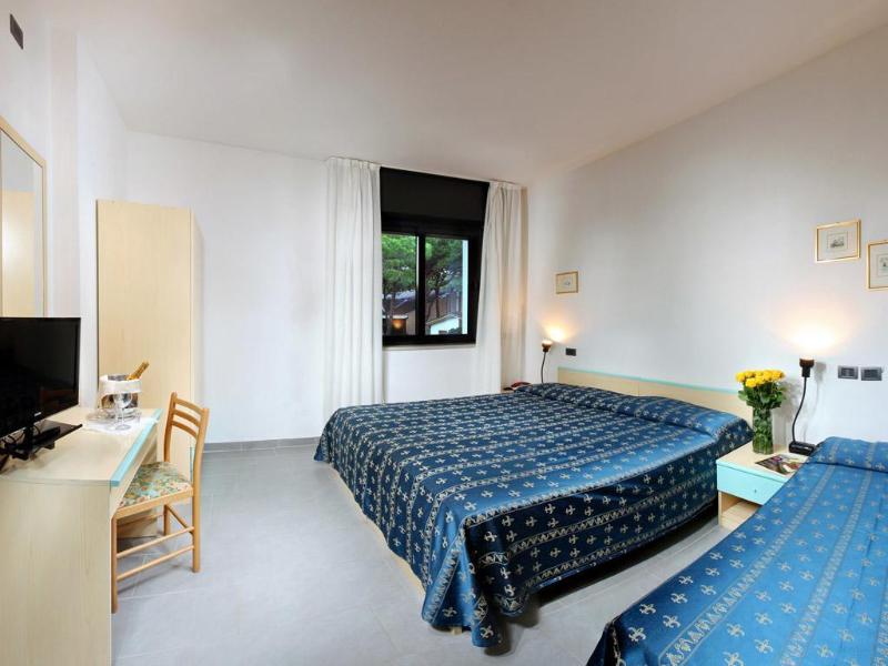 Hotel Helvetia - Oda