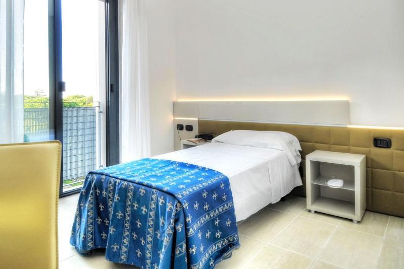 Hotel Helvetia - Oda
