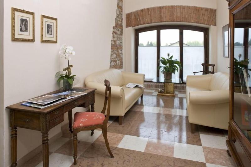 La Corte Albertina - Lobi