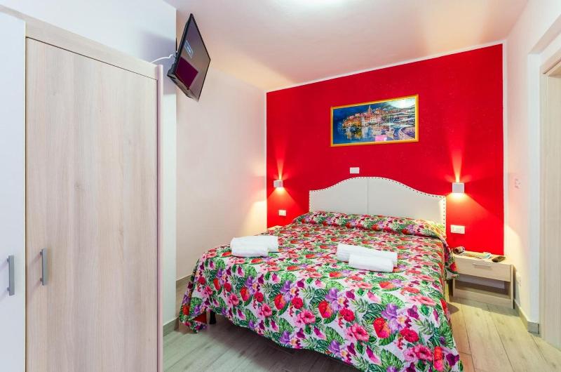 Hotel Romantik - Lobi