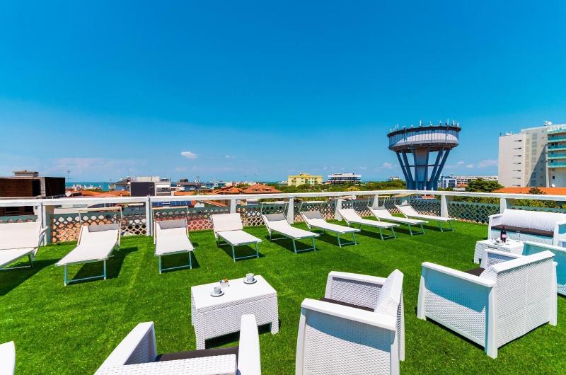 Hotel Romantik - Lobi