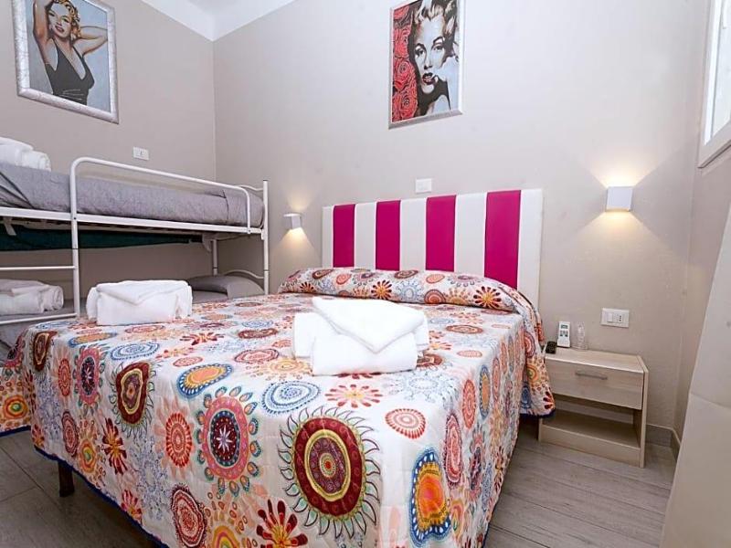 Hotel Romantik - Oda