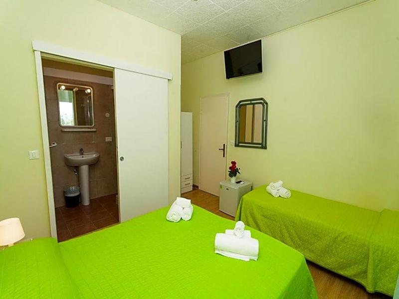 Hotel Romantik - Oda