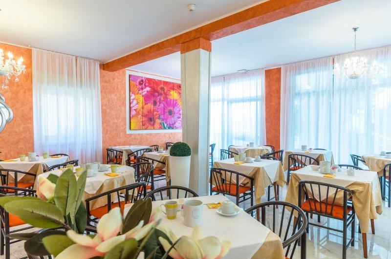 Hotel Romantik - Restoran