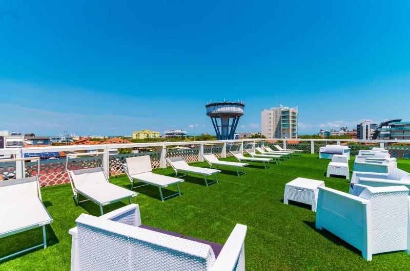 Hotel Romantik - Teras