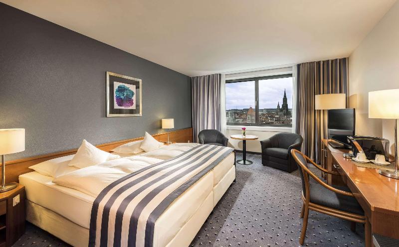 Maritim Hotel Ulm - Oda