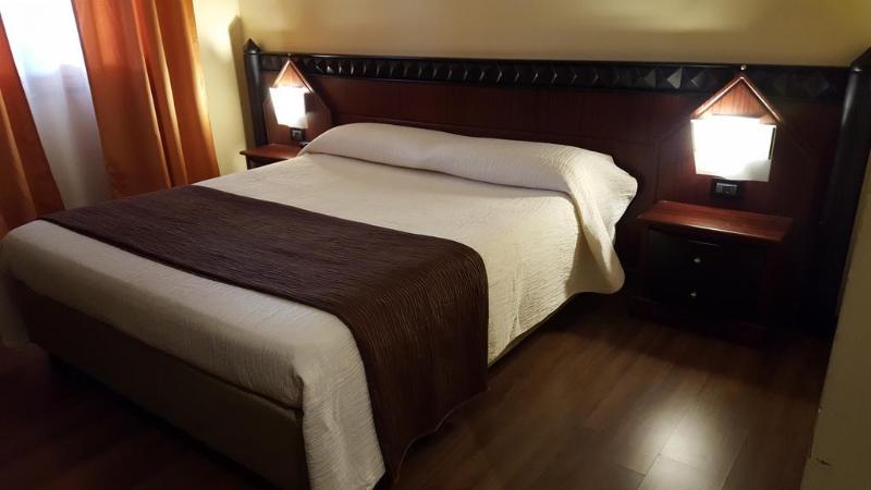 Hotel Motel Flower - Genel