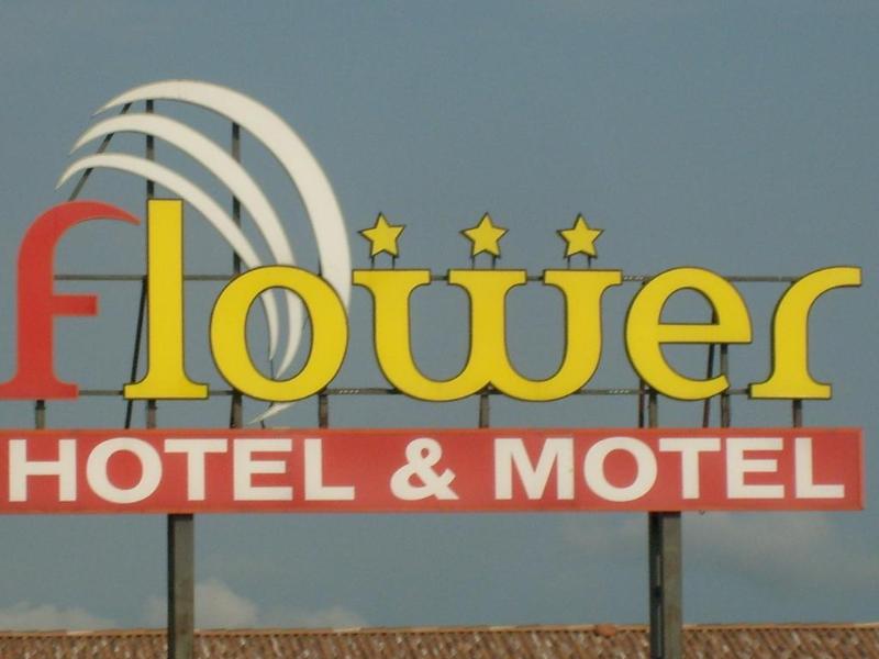 Hotel Motel Flower - Genel