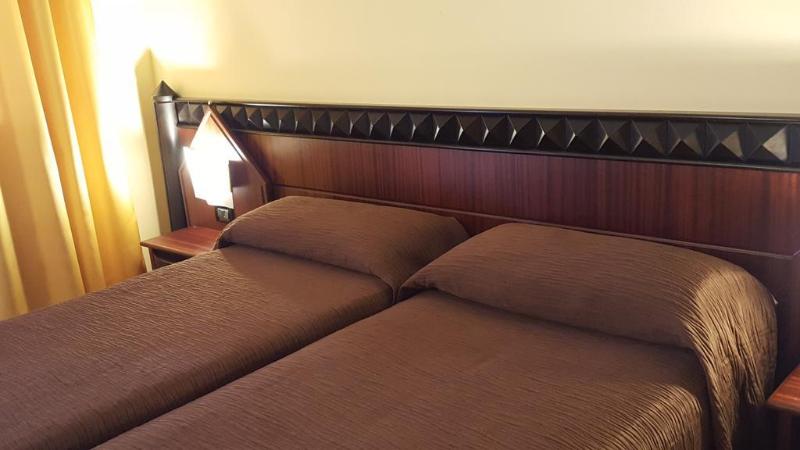 Hotel Motel Flower - Genel
