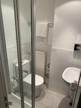 Hotel Well garni fotoÄŸrafÄ±