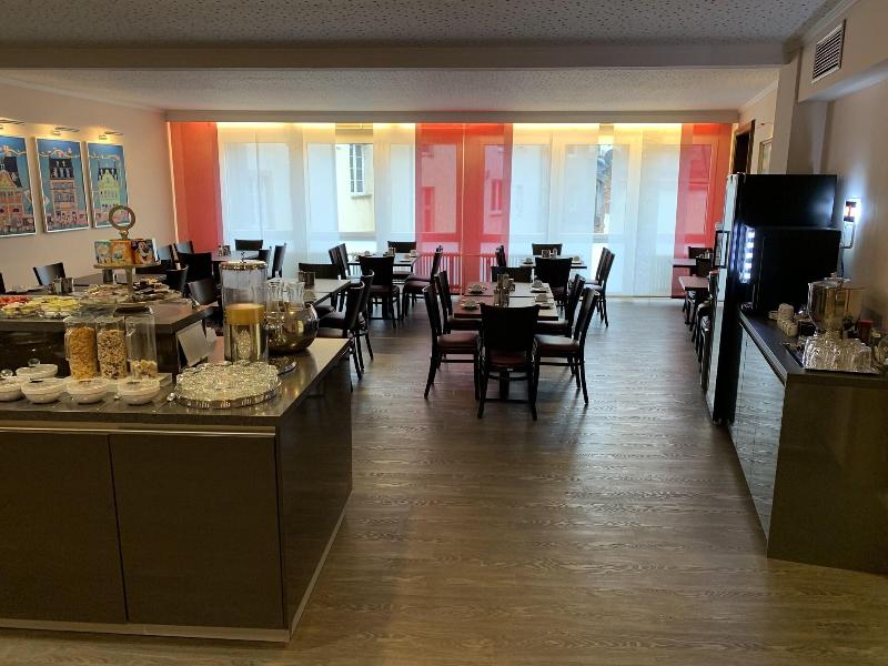 Hotel Well garni - Restoran
