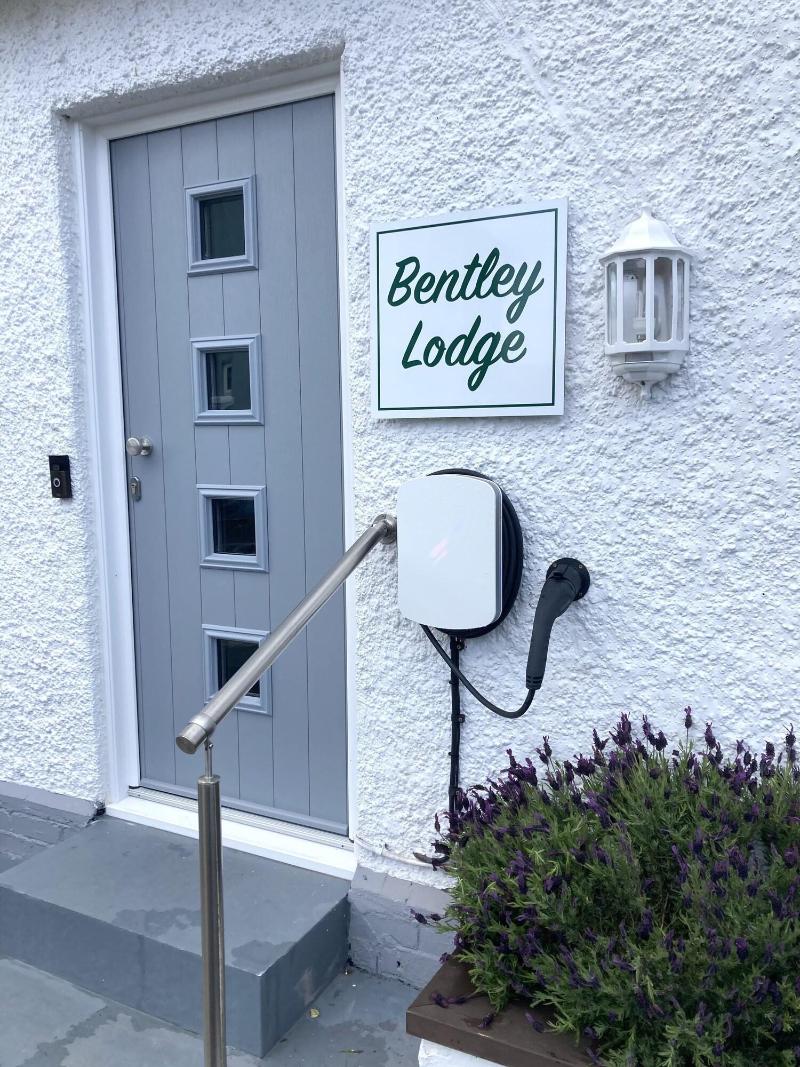 Bentley Lodge Silver Award - Genel
