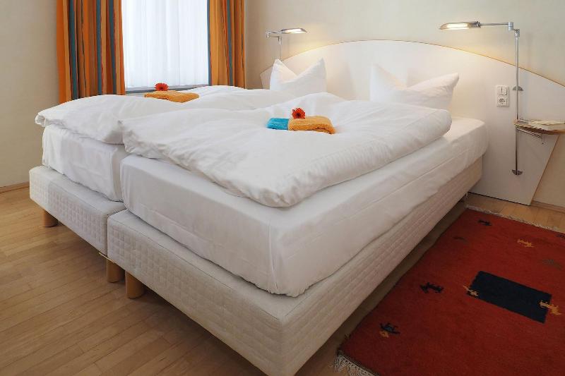 SEETELHOTEL Hotel Esplanade - Oda