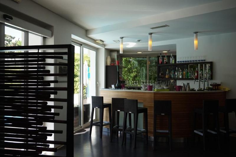 Anapaya - Bar