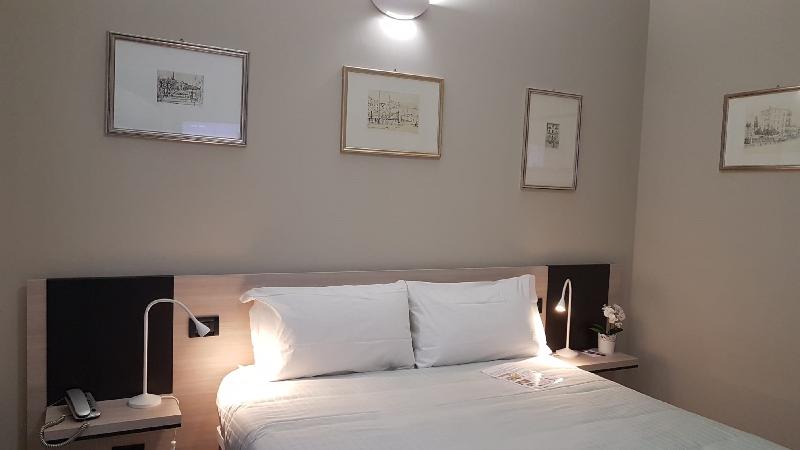 Hotel Gran Torino - Oda