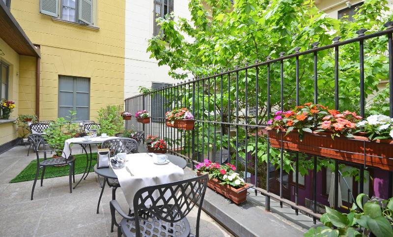 Roma e Rocca Cavour - Restoran