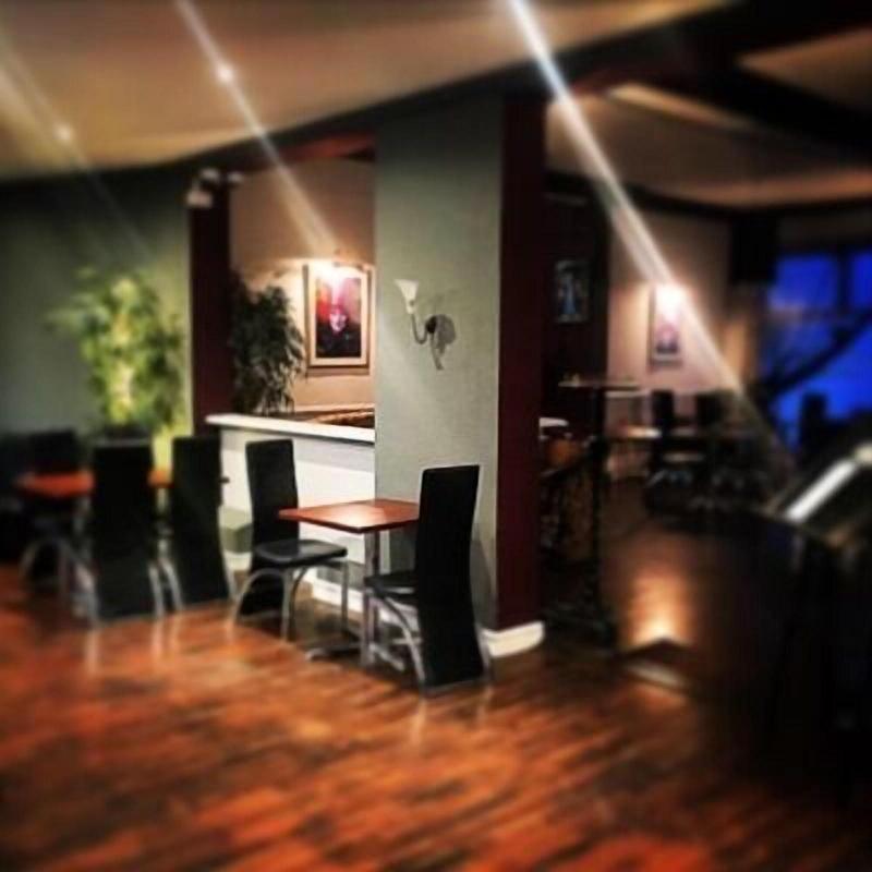 The Lilly - Bar