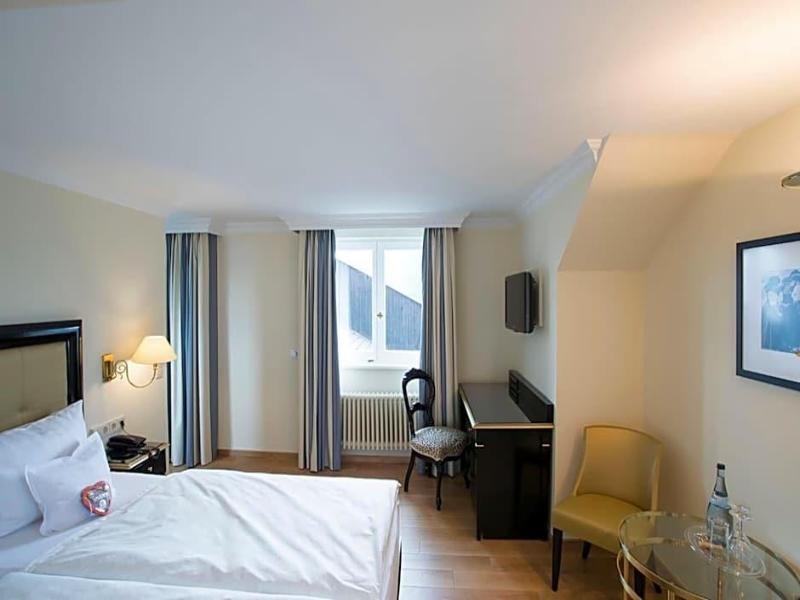 Treschers Schwarzwald Romantikhotel - Oda