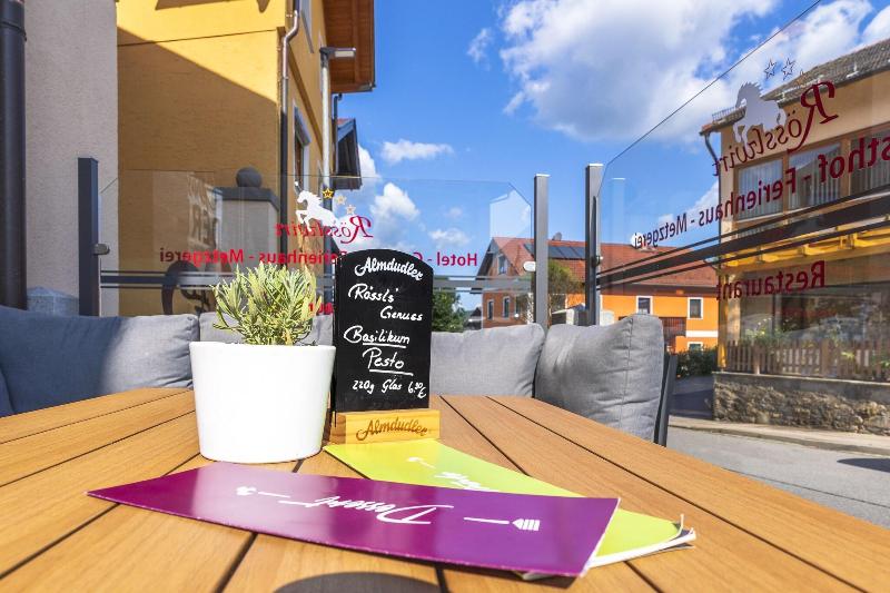 Hotel Rösslwirt - Genel
