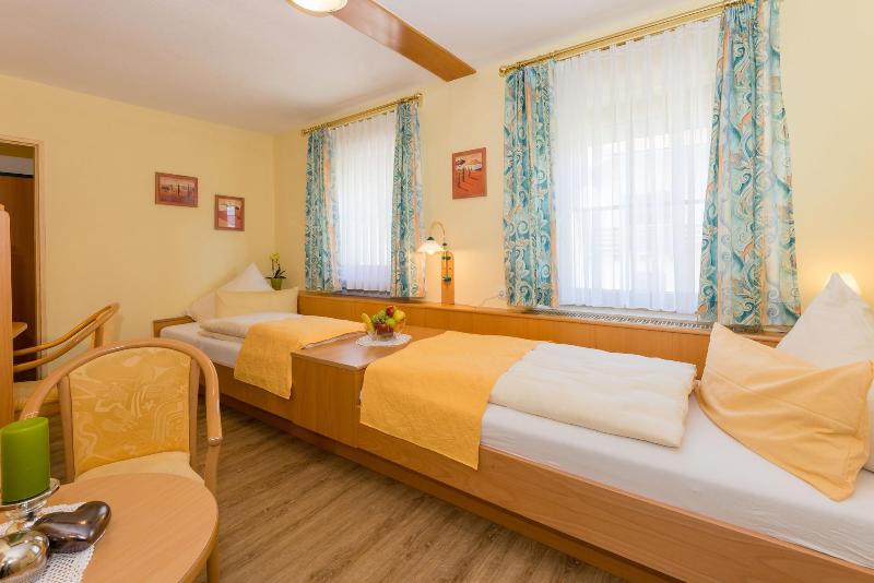 Hotel Rösslwirt - Oda