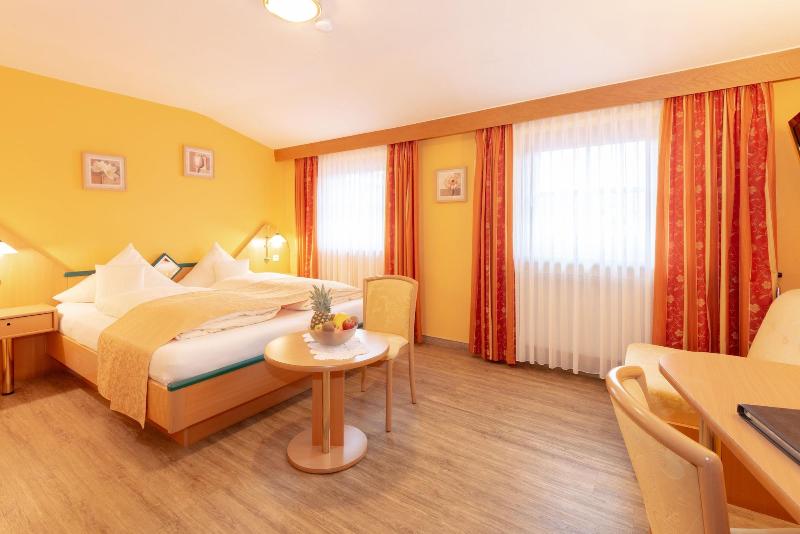 Hotel Rösslwirt - Oda