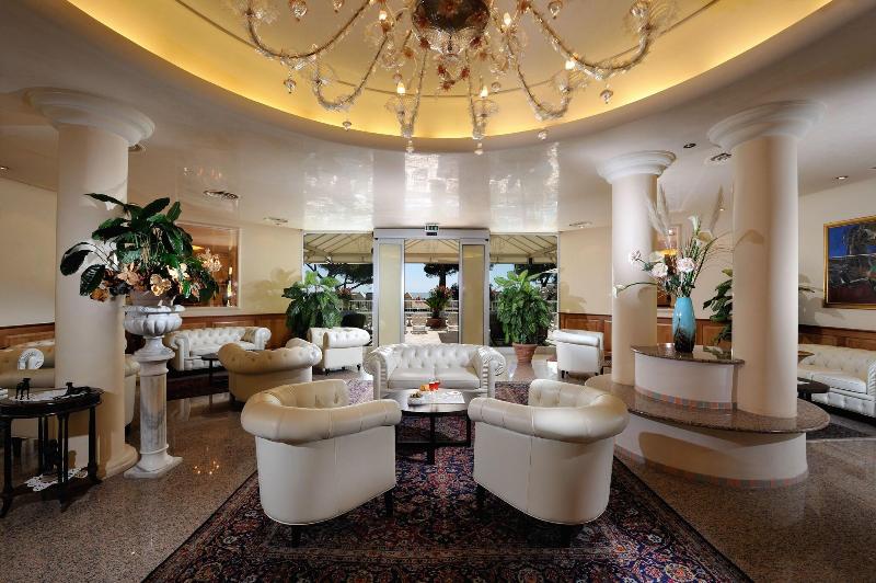 Grand Hotel Playa - Lobi