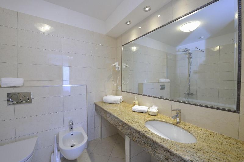 Grand Hotel Playa - Oda