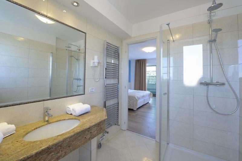 Grand Hotel Playa - Oda