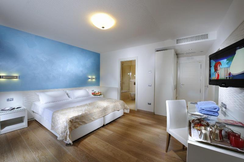 Grand Hotel Playa - Oda