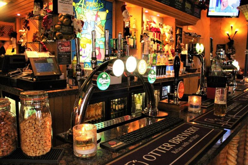 The Heritage - Bar