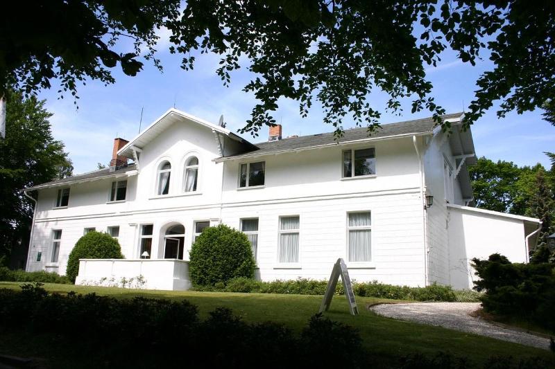 Weisses Schloss - Lobi