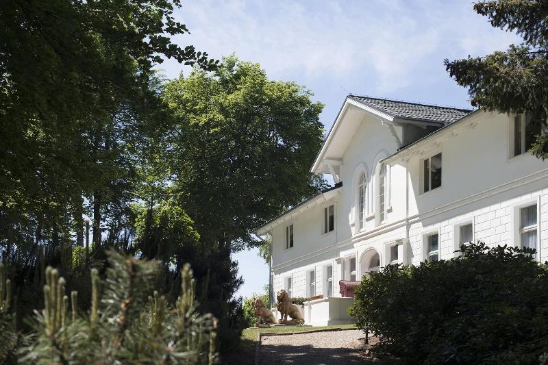 Weisses Schloss - Genel