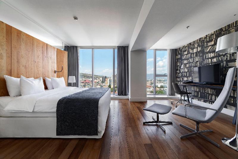 Holiday Inn Tbilisi - Oda