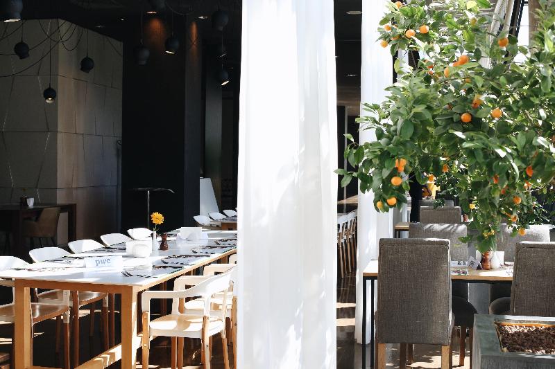 Holiday Inn Tbilisi - Restoran