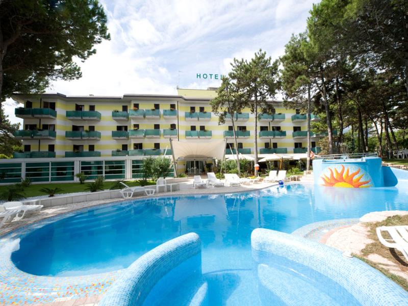 Hotel Mediterraneo - Havuz