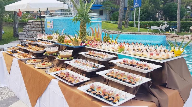 Hotel Mediterraneo - Restoran