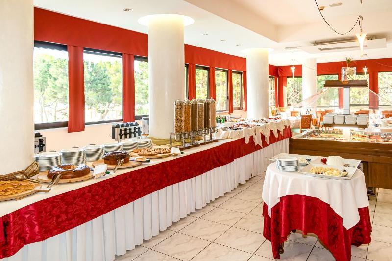 Hotel-Appartement American - Restoran