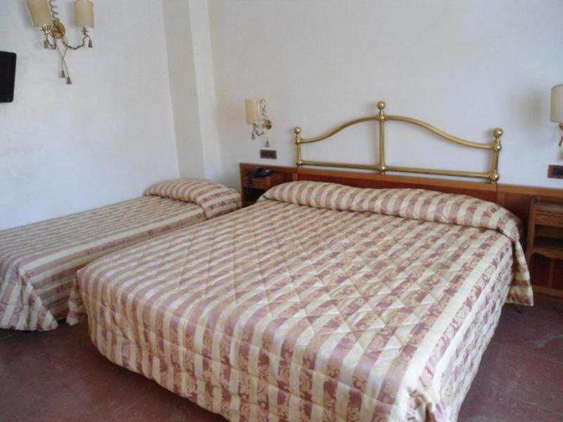 Hotel Continental - Oda