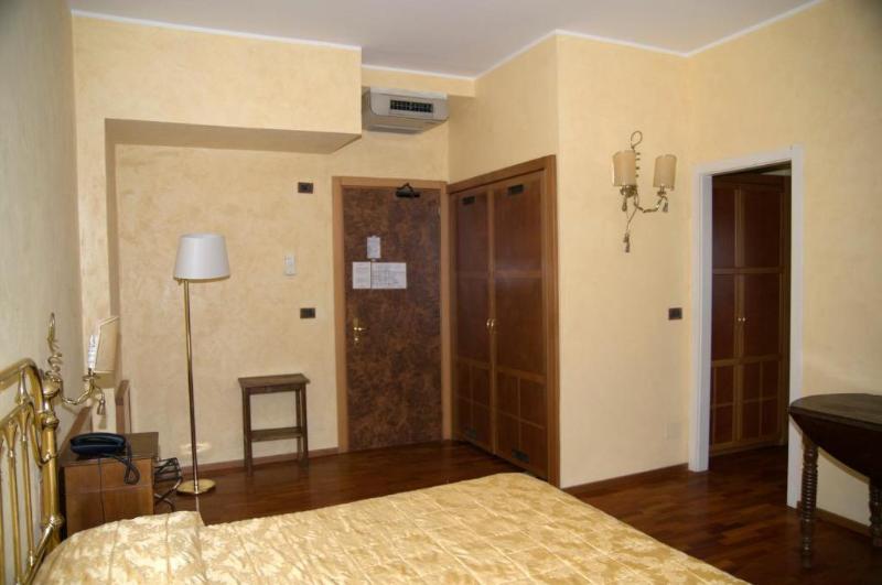 Hotel Continental - Oda