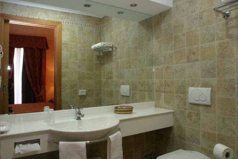 Hotel Continental - Oda
