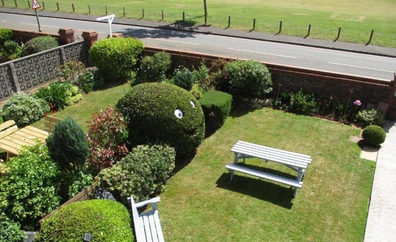 Sefton Lodge - Genel