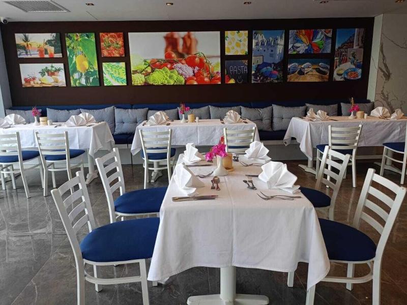 Porto Sokhna Beach Resort & Spa - Restoran