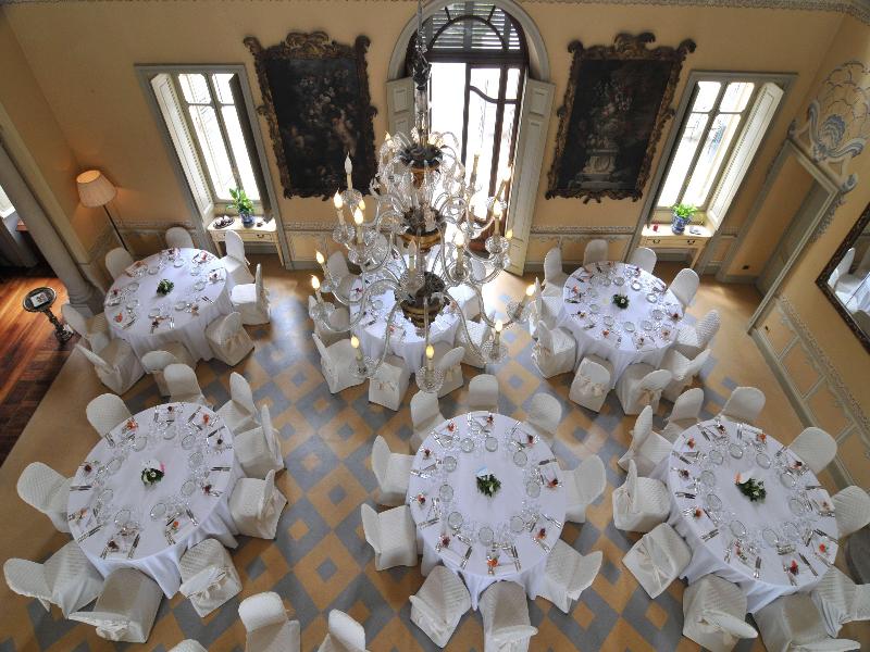 Sina Villa Matilde - Toplantı