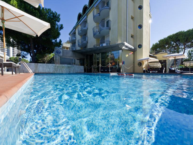 Hotel Park - Havuz