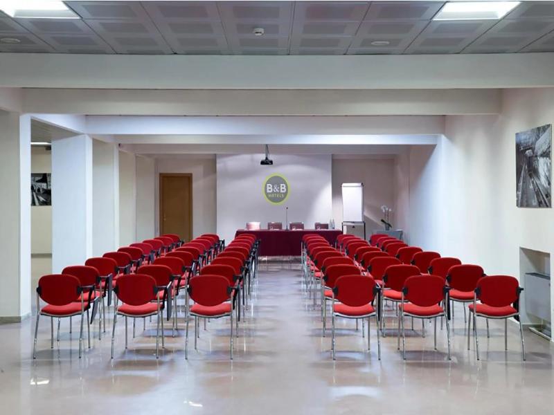 B&B HOTELS Park Hotel Mondovì - Toplantı