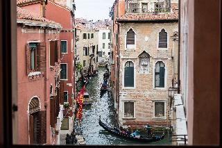 All'Angelo Art Hotel