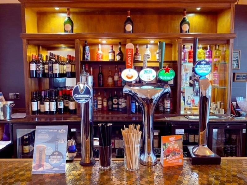 The Osborne Hotel - Bar